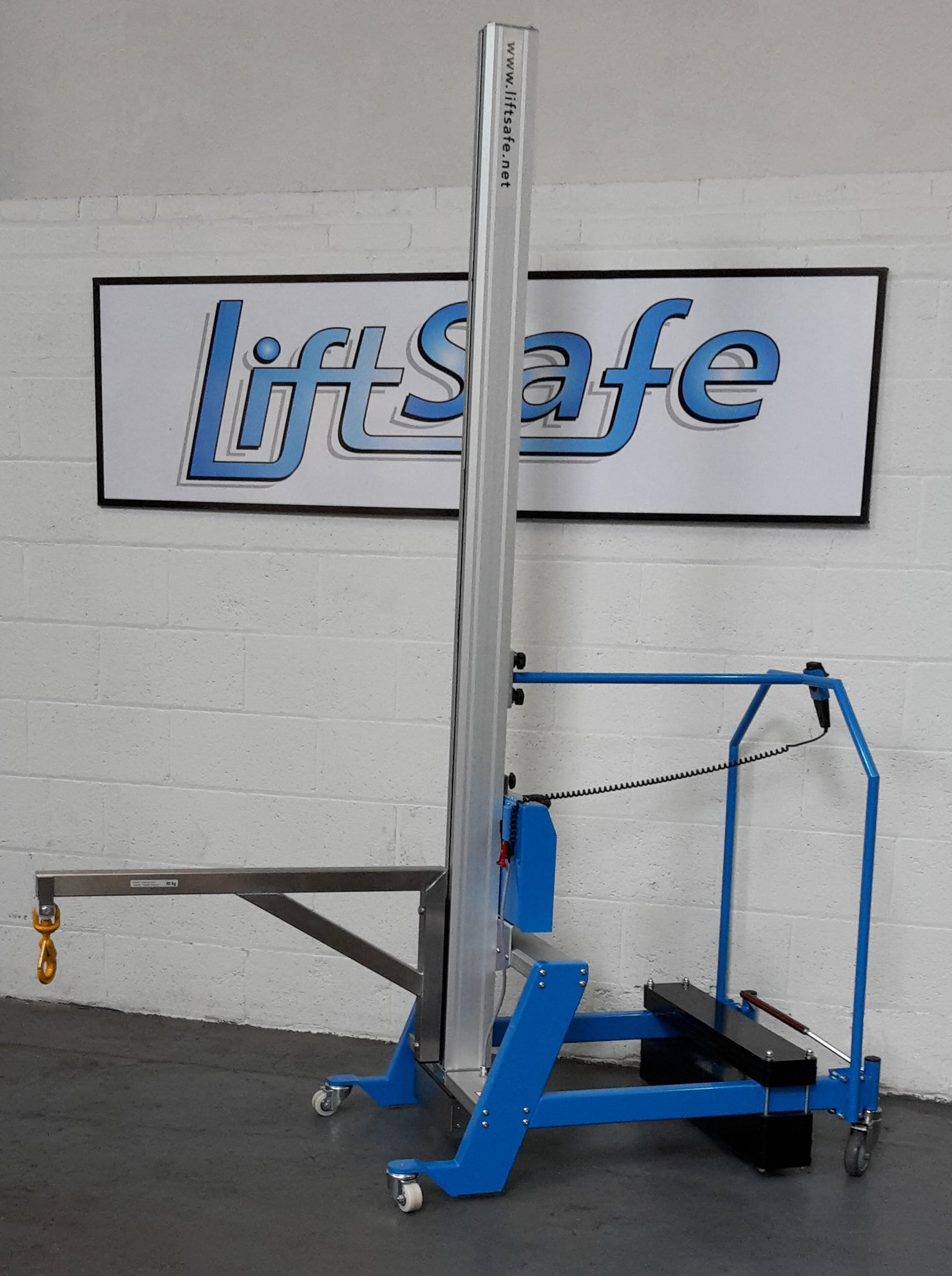 Lift Safe Deliver Lifting Equipment To Williams Grand Prix Engineering