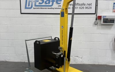 Another day, another counterbalanced crane heading out to support safer and more efficient lifting operations!